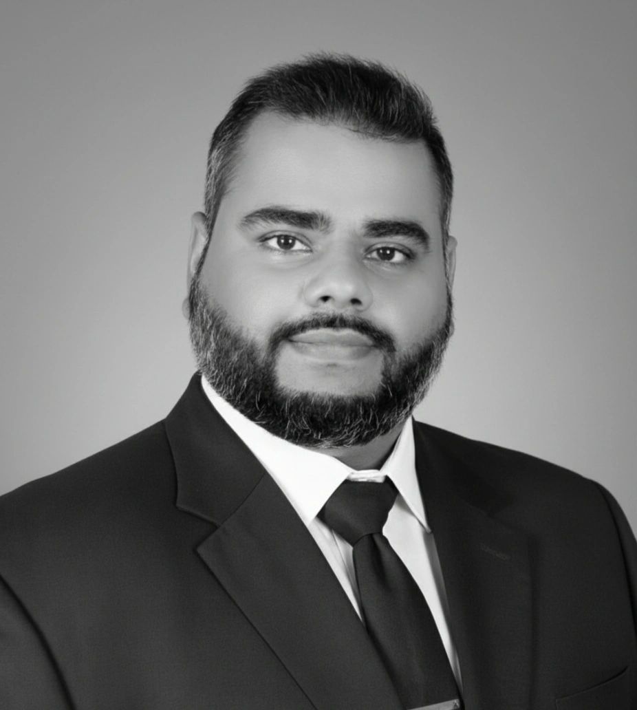 Portrait of Hannan Iqbal